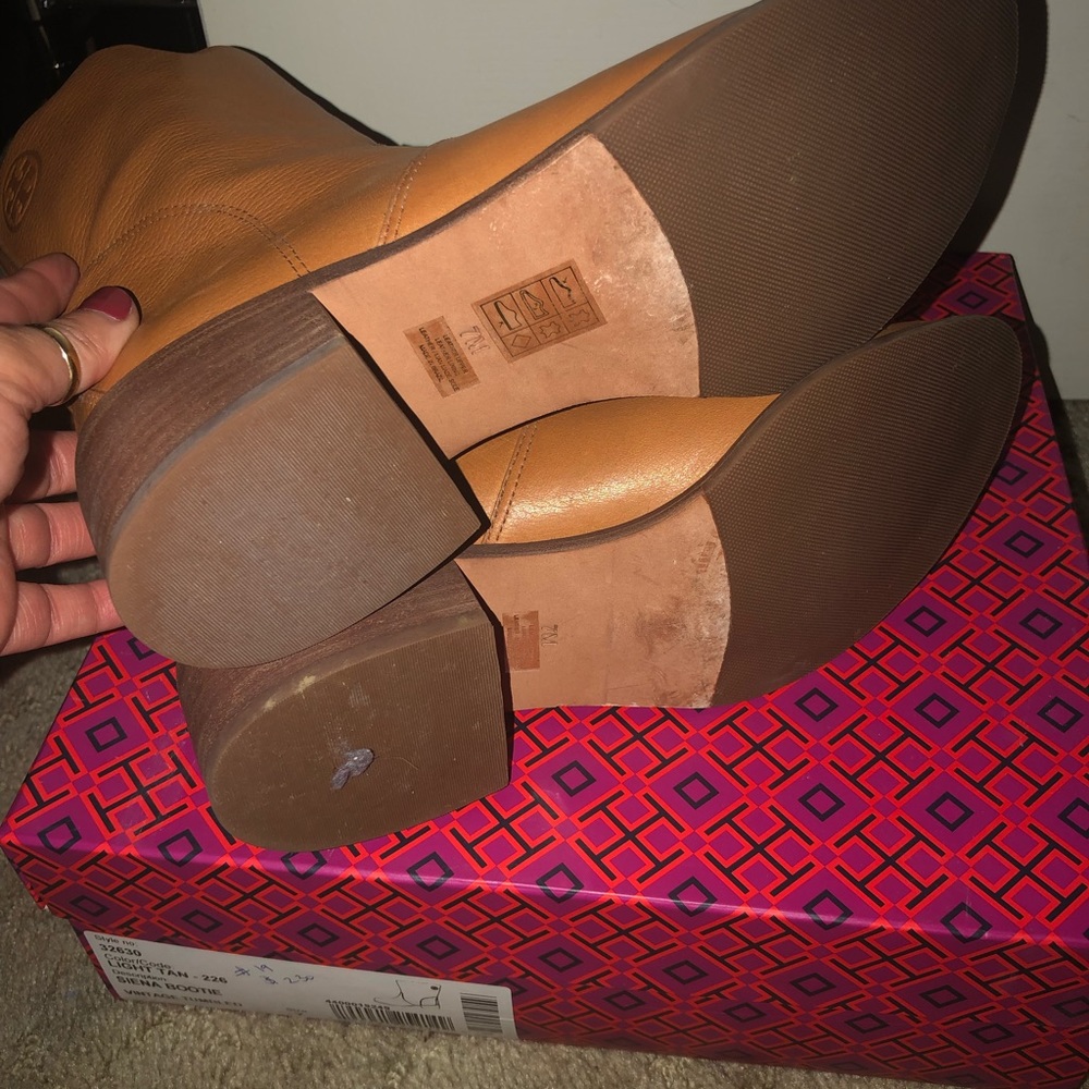 Tory Burch Boots - Picture 3 of 6
